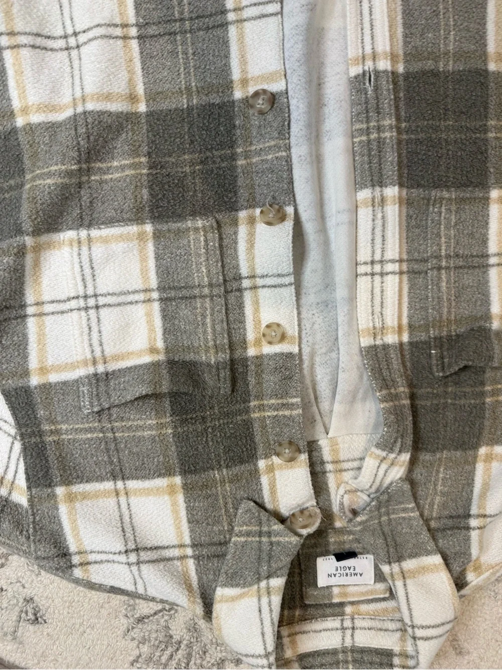 American Eagle Plaid Button Front Shacket XS | Gray & Ivory | Like New - Picture 5 of 9